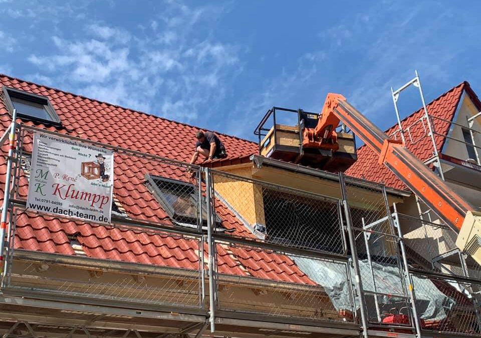 Dachdeckung und Holzrahmenbau aus einer Hand